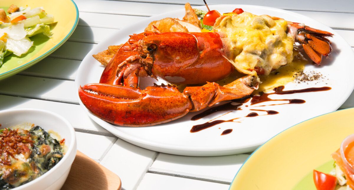 Lobster Bakes and Lake Days: Experiencing Authentic Maine Cuisine